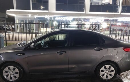 KIA Rio III рестайлинг, 2016 год, 940 000 рублей, 3 фотография