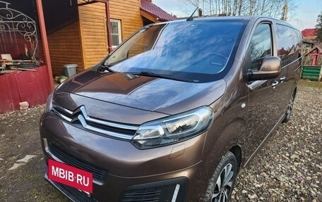 Citroen SpaceTourer I, 2017 год, 2 500 000 рублей, 3 фотография