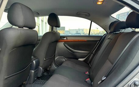 Toyota Avensis III рестайлинг, 2007 год, 495 000 рублей, 16 фотография