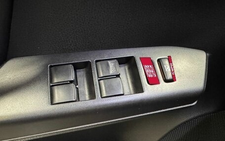Toyota RAV4, 2016 год, 1 900 000 рублей, 11 фотография