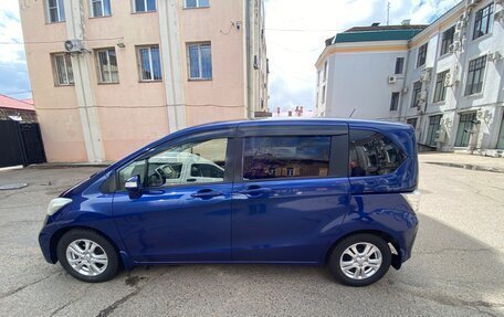 Honda Freed I, 2012 год, 950 000 рублей, 3 фотография