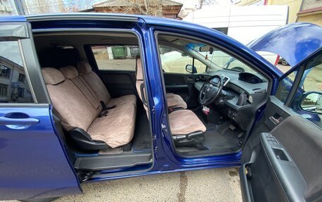 Honda Freed I, 2012 год, 950 000 рублей, 8 фотография