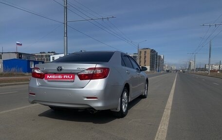 Toyota Camry, 2012 год, 1 600 000 рублей, 5 фотография