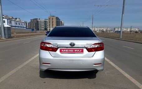Toyota Camry, 2012 год, 1 600 000 рублей, 6 фотография