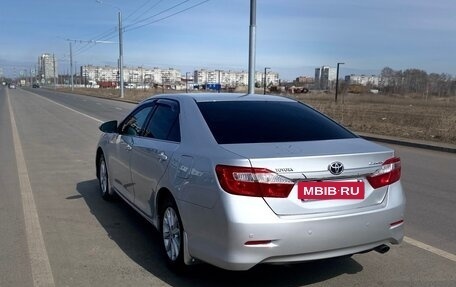 Toyota Camry, 2012 год, 1 600 000 рублей, 7 фотография