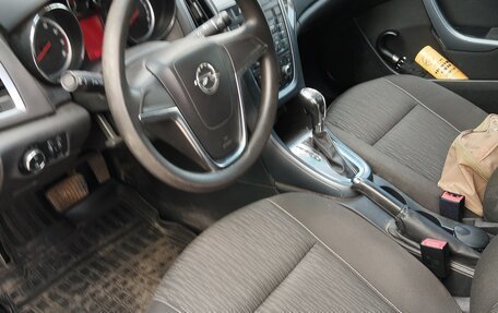 Opel Astra J, 2012 год, 800 000 рублей, 2 фотография
