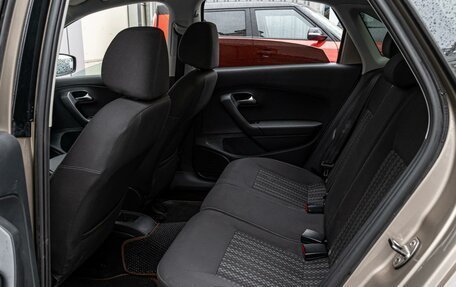 Volkswagen Polo VI (EU Market), 2015 год, 950 000 рублей, 11 фотография