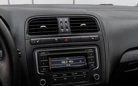 Volkswagen Polo VI (EU Market), 2015 год, 950 000 рублей, 13 фотография