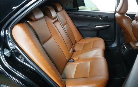 Toyota Camry, 2017 год, 2 349 000 рублей, 7 фотография