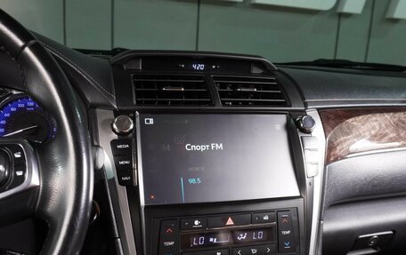 Toyota Camry, 2017 год, 2 349 000 рублей, 15 фотография