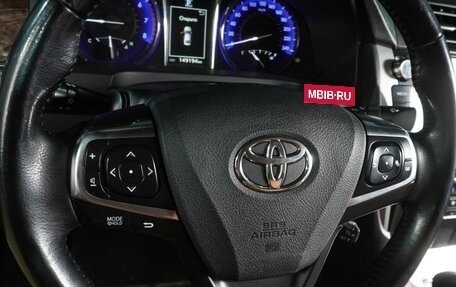 Toyota Camry, 2017 год, 2 349 000 рублей, 16 фотография