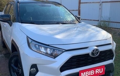 Toyota RAV4, 2021 год, 2 949 000 рублей, 1 фотография