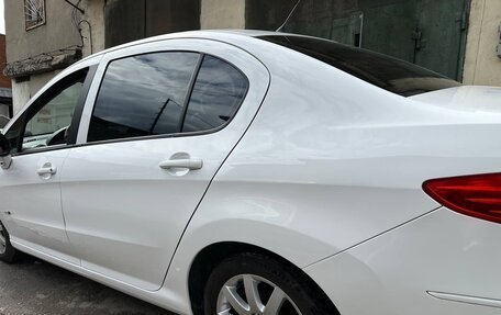 Peugeot 408 I рестайлинг, 2016 год, 800 000 рублей, 2 фотография
