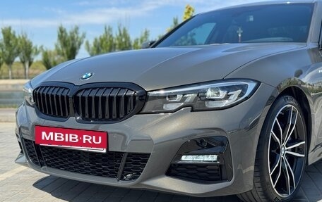 BMW 3 серия, 2019 год, 4 250 000 рублей, 3 фотография