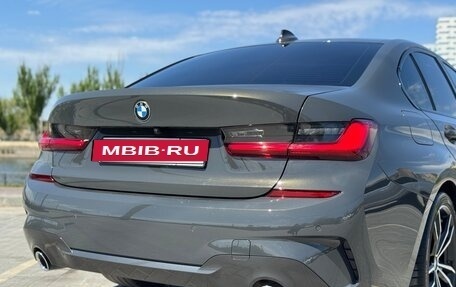 BMW 3 серия, 2019 год, 4 250 000 рублей, 16 фотография