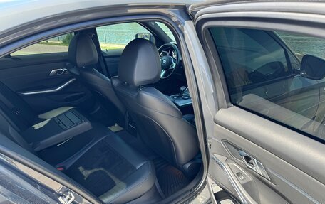 BMW 3 серия, 2019 год, 4 250 000 рублей, 30 фотография