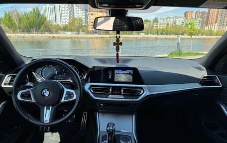 BMW 3 серия, 2019 год, 4 250 000 рублей, 33 фотография