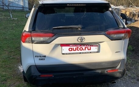 Toyota RAV4, 2021 год, 2 949 000 рублей, 6 фотография