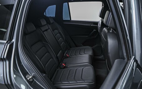 Volkswagen Tiguan II, 2021 год, 3 239 000 рублей, 7 фотография