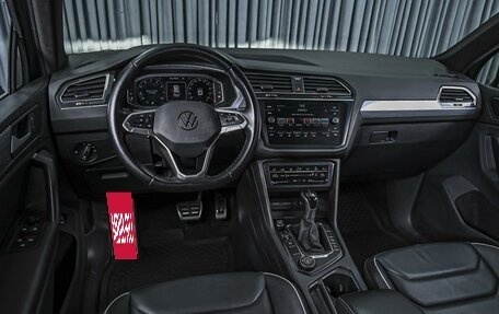 Volkswagen Tiguan II, 2021 год, 3 239 000 рублей, 6 фотография