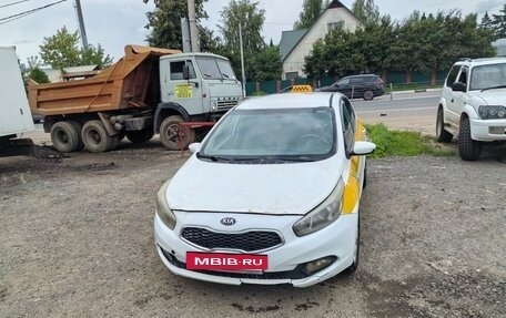 KIA cee'd III, 2012 год, 480 000 рублей, 12 фотография