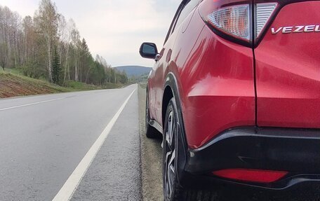 Honda Vezel, 2016 год, 1 500 000 рублей, 7 фотография