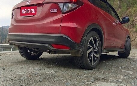 Honda Vezel, 2016 год, 1 500 000 рублей, 10 фотография