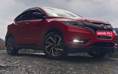 Honda Vezel, 2016 год, 1 500 000 рублей, 8 фотография