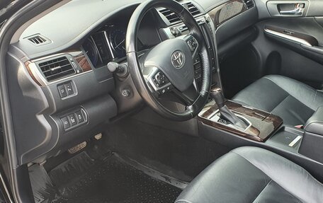 Toyota Camry, 2016 год, 2 450 000 рублей, 6 фотография