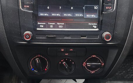 Volkswagen Jetta VI, 2016 год, 950 000 рублей, 8 фотография