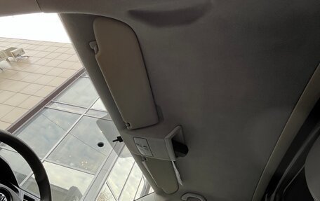 Volkswagen Transporter T6 рестайлинг, 2015 год, 1 600 000 рублей, 13 фотография
