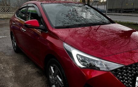 Hyundai Solaris II рестайлинг, 2020 год, 2 170 000 рублей, 2 фотография