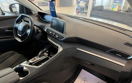 Peugeot 5008 II, 2019 год, 2 249 900 рублей, 13 фотография