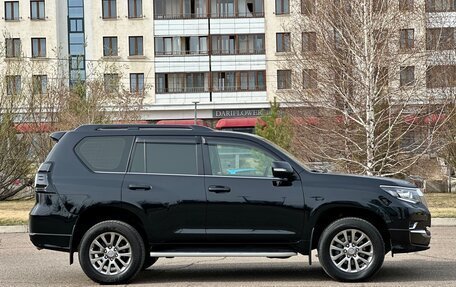 Toyota Land Cruiser Prado 150 рестайлинг 2, 2019 год, 5 650 000 рублей, 5 фотография