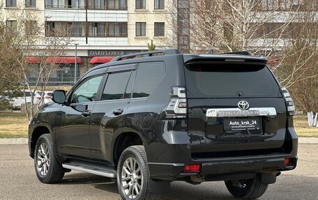 Toyota Land Cruiser Prado 150 рестайлинг 2, 2019 год, 5 650 000 рублей, 8 фотография
