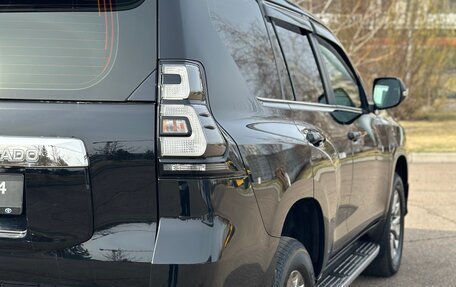 Toyota Land Cruiser Prado 150 рестайлинг 2, 2019 год, 5 650 000 рублей, 12 фотография