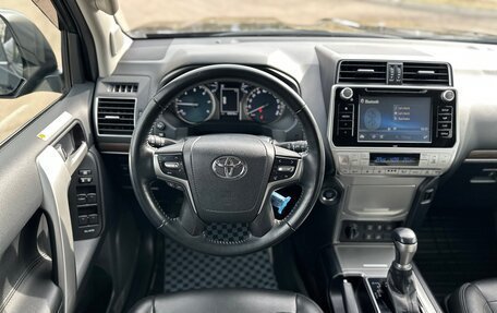 Toyota Land Cruiser Prado 150 рестайлинг 2, 2019 год, 5 650 000 рублей, 18 фотография