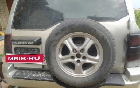 Mitsubishi Pajero Pinin, 2001 год, 400 000 рублей, 3 фотография
