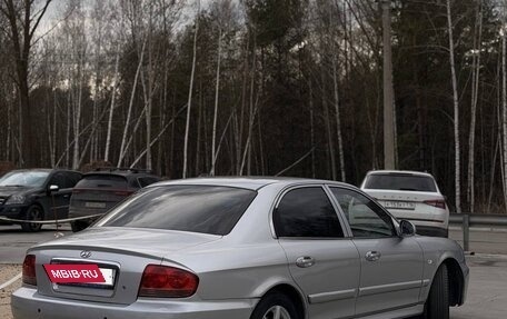 Hyundai Sonata IV рестайлинг, 2004 год, 420 000 рублей, 2 фотография