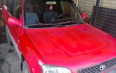 Toyota RAV4, 2000 год, 445 000 рублей, 1 фотография