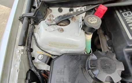 BMW 3 серия, 2006 год, 850 000 рублей, 10 фотография