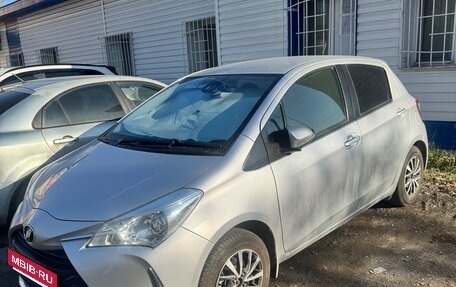 Toyota Vitz, 2019 год, 950 000 рублей, 2 фотография