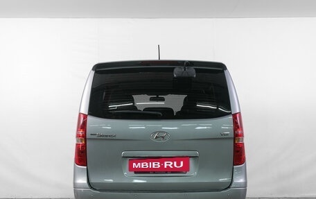 Hyundai Grand Starex Grand Starex I рестайлинг 2, 2018 год, 3 429 000 рублей, 6 фотография