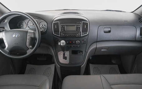 Hyundai Grand Starex Grand Starex I рестайлинг 2, 2018 год, 3 429 000 рублей, 15 фотография