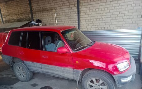 Toyota RAV4, 2000 год, 445 000 рублей, 2 фотография