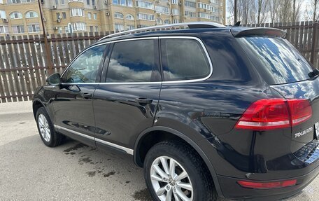 Volkswagen Touareg III, 2011 год, 1 900 000 рублей, 5 фотография
