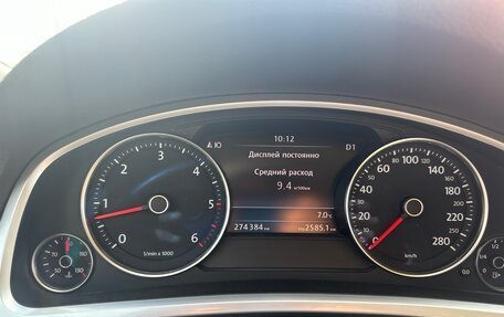 Volkswagen Touareg III, 2011 год, 1 900 000 рублей, 14 фотография