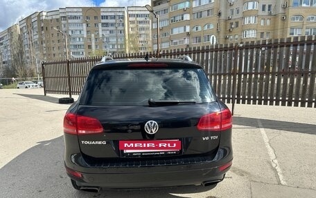 Volkswagen Touareg III, 2011 год, 1 900 000 рублей, 6 фотография