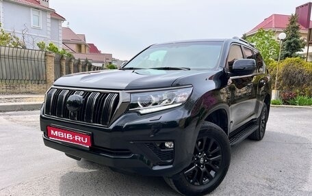 Toyota Land Cruiser Prado 150 рестайлинг 2, 2020 год, 6 350 000 рублей, 1 фотография