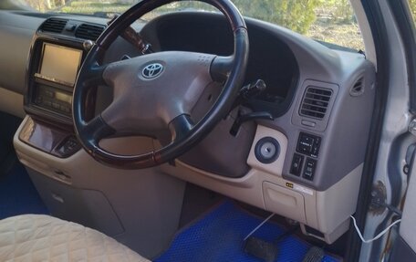 Toyota Grand HiAce I, 2000 год, 1 000 000 рублей, 7 фотография